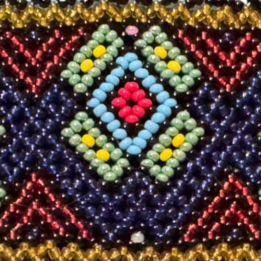 Shipibo Bracelet – Traditional Amazonian Handwoven Kené