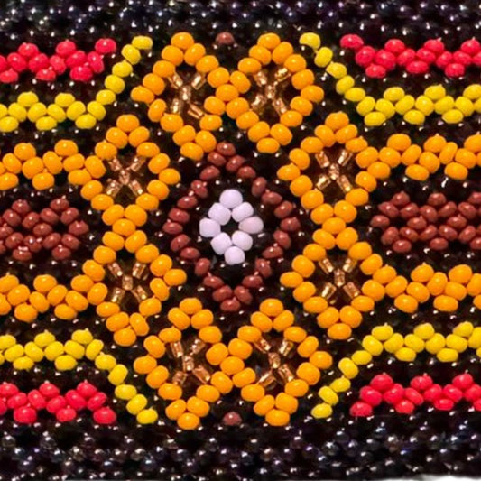 Shipibo Bracelet – Traditional Amazonian Handwoven Kené