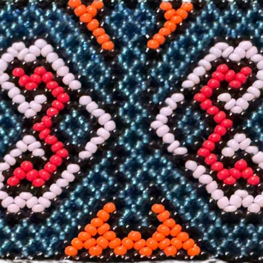 Shipibo Bracelet – Traditional Amazonian Handwoven Kené